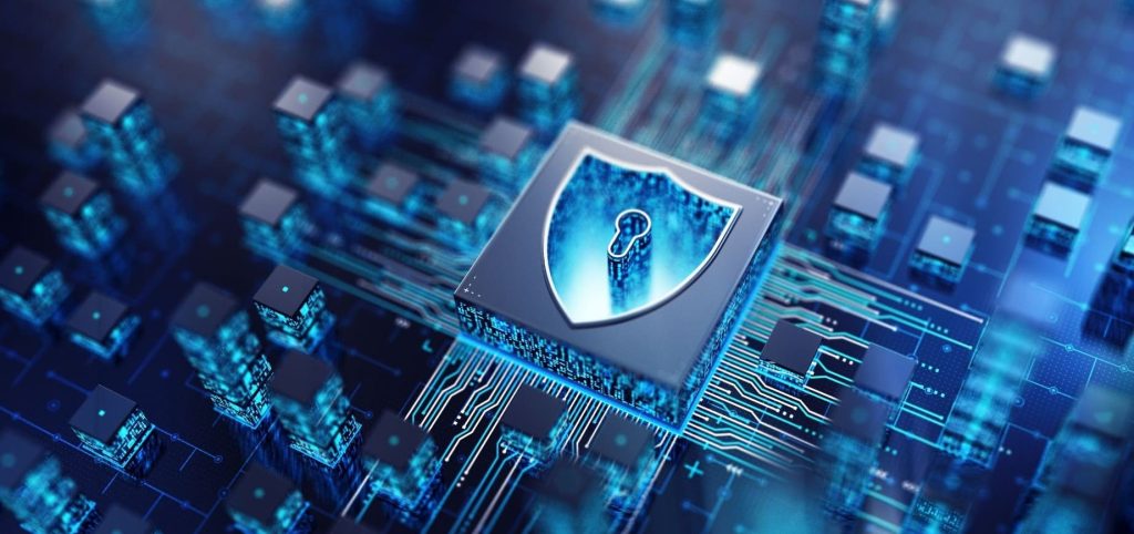 Portada del informe "Seguridad en la Nube 2025: Soluciones Fortinet y DigitiWorld", con un chip de seguridad y un escudo protector.